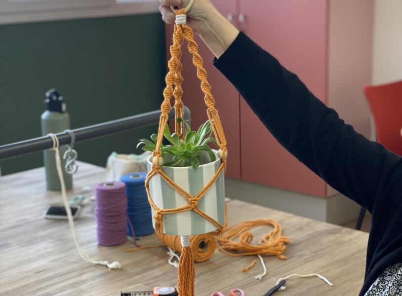 atelier-diy-suspension-plante-macrame-atelier-creatif-grenoble