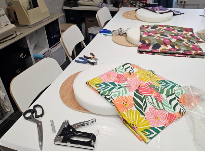 atelier relooking meubles faire un pouf maison saint etienne